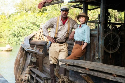 jungle-cruise-emily-blunt-et-dwayne-johnson-aussi-en-4k