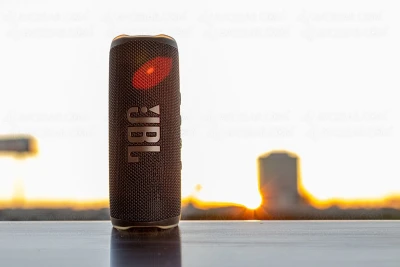 jbl-flip-6-enceinte-bluetooth-5-1-ip67-et-partyboost