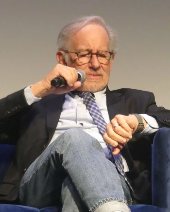 Steven Spielberg sauvé par l’Apple Watch, mais en&nbsp;fait&nbsp;non