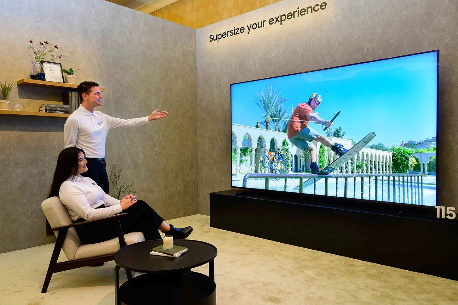 ces-25-gamme-tv-ultra-hd-4k-8k-samsung-oled-mini-led-et-lifestyle-2025